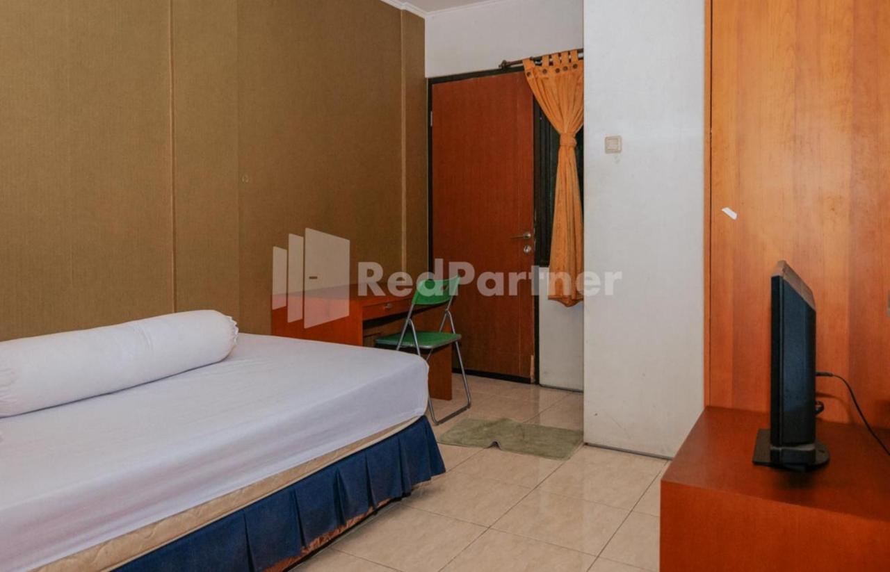מלון ג'קרטה De Lugano Scbd Syariah Mitra Reddoorz מראה חיצוני תמונה